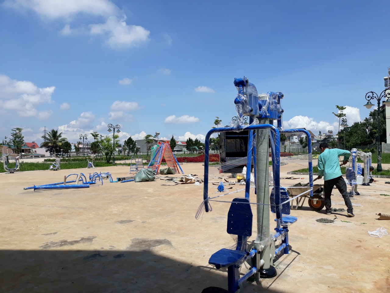 mua xà kép ngoài trời ở đâu